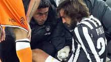 Juventus mất Pirlo 40 ngày: Pirlo chấn thương, Juve 'đứt' cả mùa giải?
